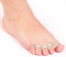 Набор ортопедических вставок между пятью пальцами ног, для ночного и дневного лечения: «косточки», невромы Мортона, сесамоидида, подошвенного фасцита 4 шт. (арт. 196С)